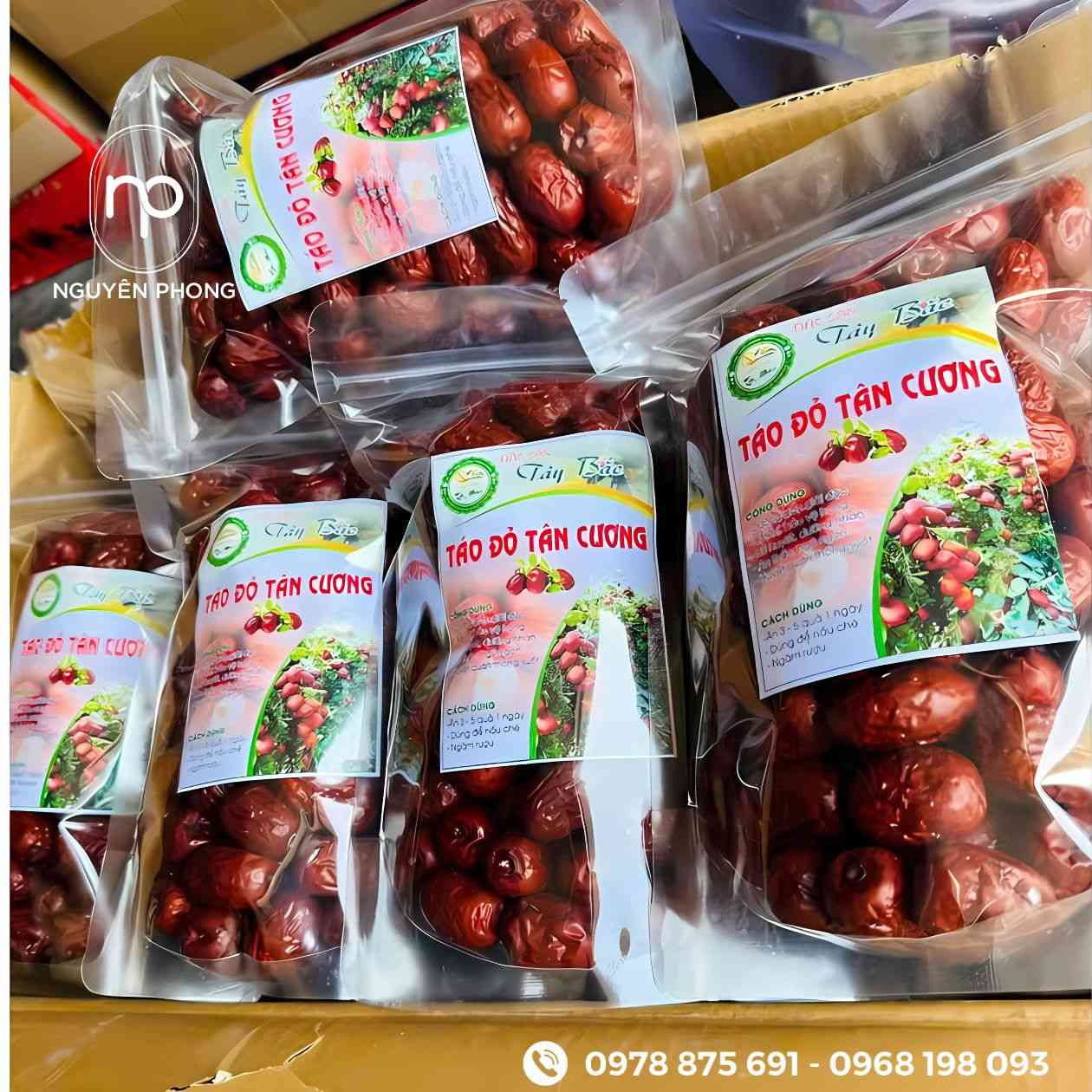 Mẫu in tem dán táo đỏ
